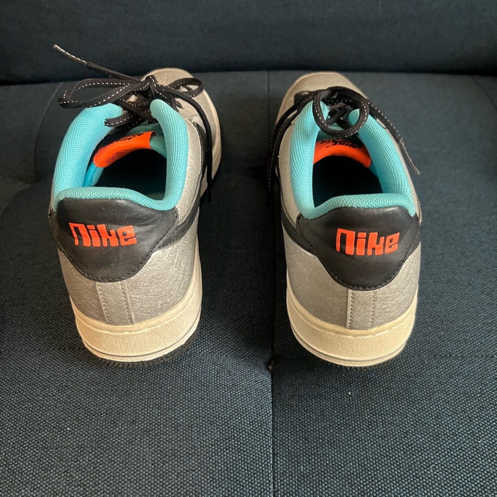 Nike air Sneakers with Black and Teal Accents - Picture 3 of 5